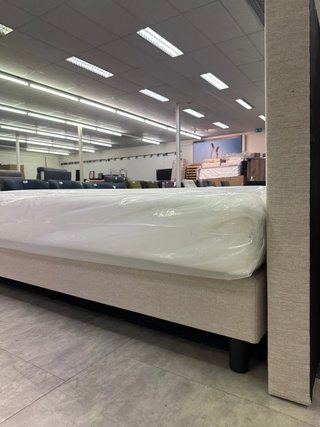 Boxspring Tina 180x200cm, beige